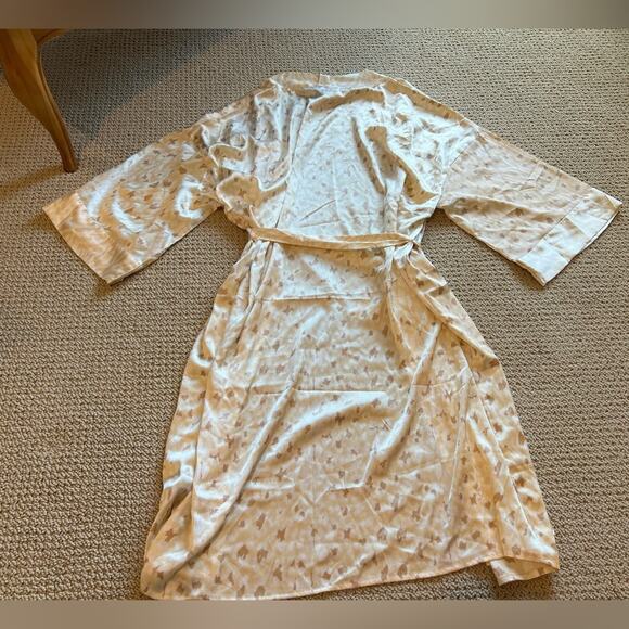 Show Me Your Mumu x Curateur The Harlow Robe, One Size, Animal Print, Neutral - Picture 6 of 11